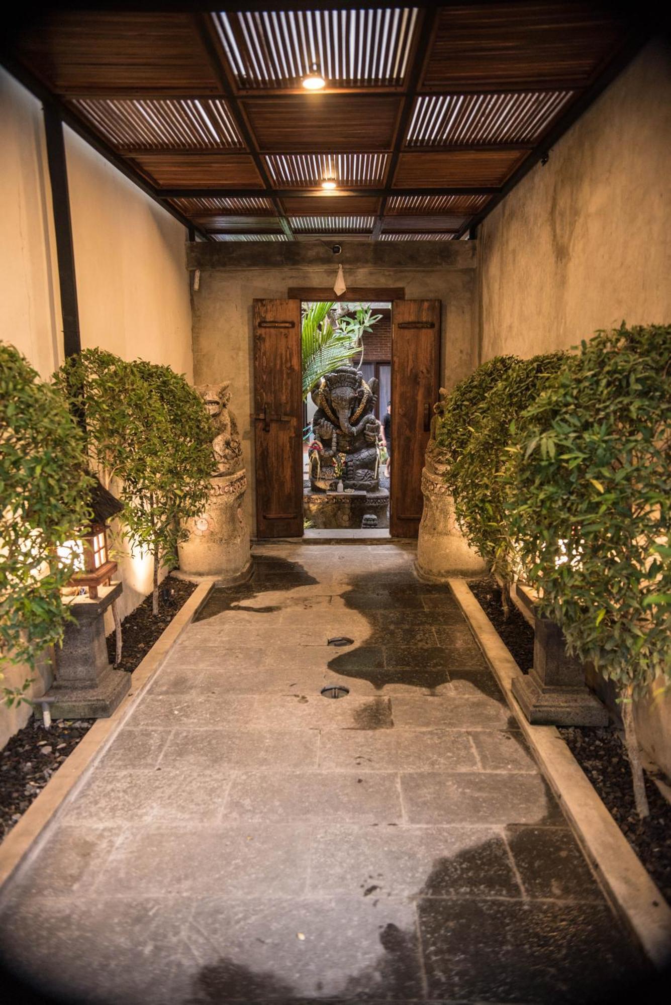The Ganesha Homestay Canggu Esterno foto