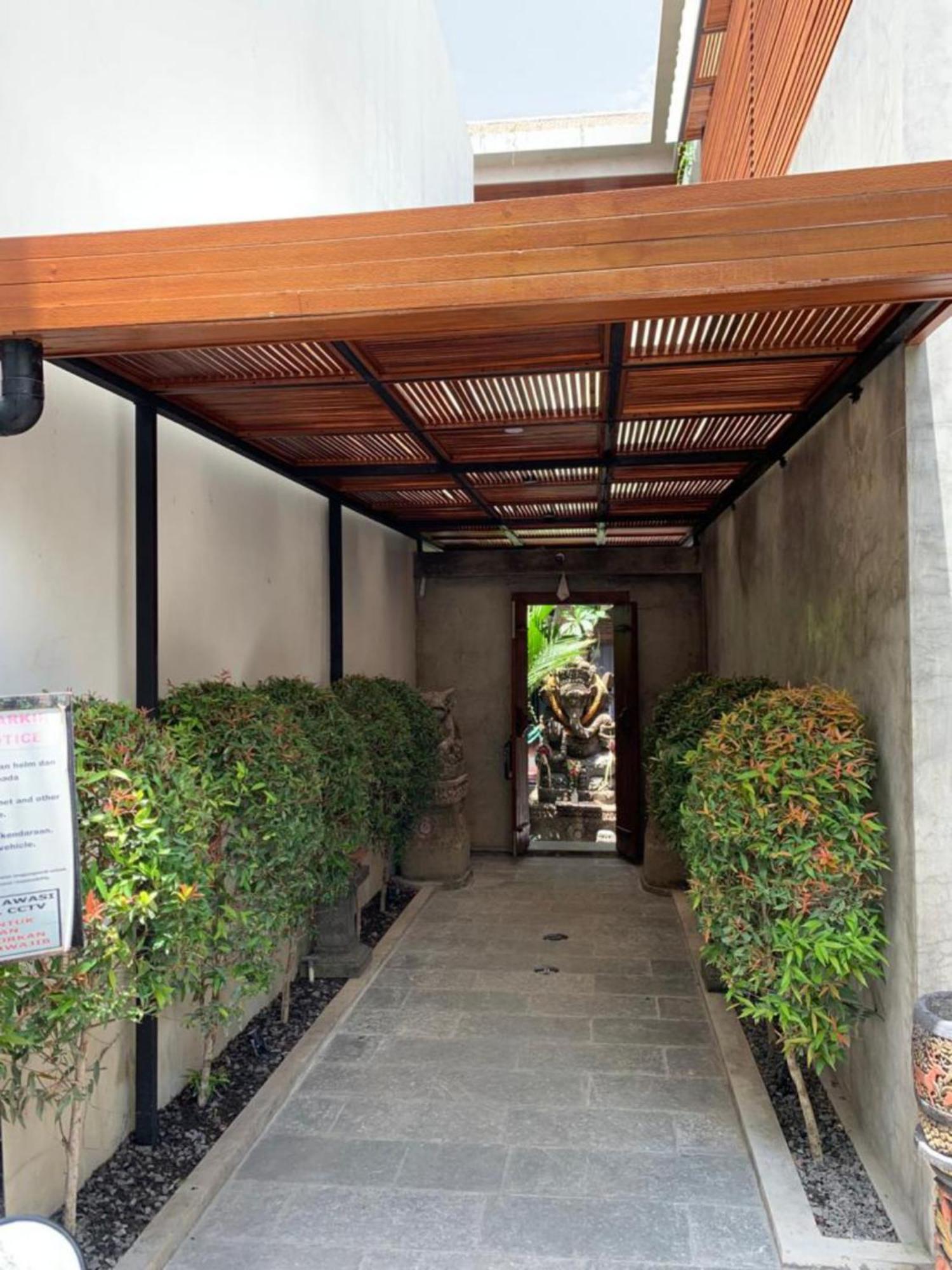 The Ganesha Homestay Canggu Esterno foto